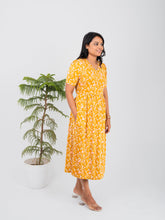 Load image into Gallery viewer, Combo Midi Pack of 2 Light Weight Dress
