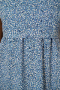 Midi~ blue flower print~ light weight summer collections